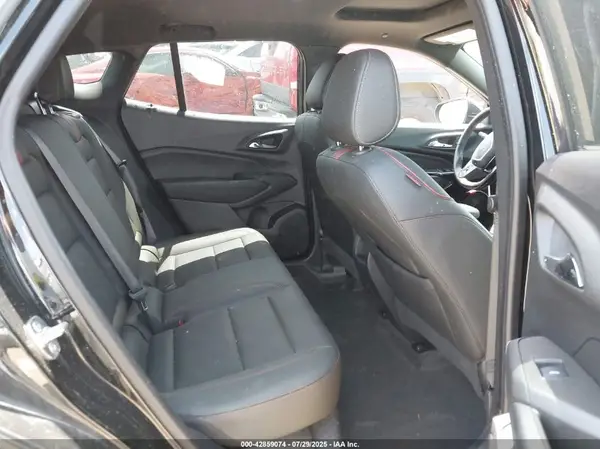 KL77LJEP2SC019620 2025 CHEVROLET TRAX - Image 8