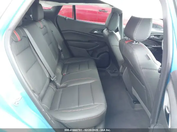 KL77LJEP2SC039799 2025 CHEVROLET TRAX - Image 8
