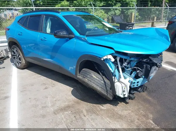 KL77LJEP2SC039947 2025 CHEVROLET TRAX - Image 1