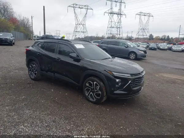 KL77LJEP2SC112542 2025 CHEVROLET TRAX - Image 1