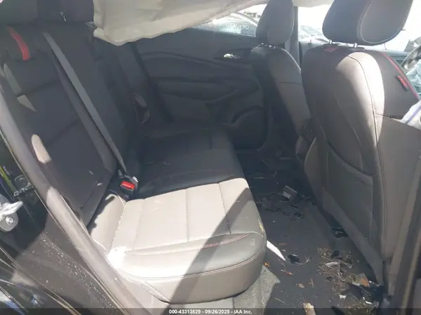 KL77LJEP2SC151289 2025 CHEVROLET TRAX - Image 8