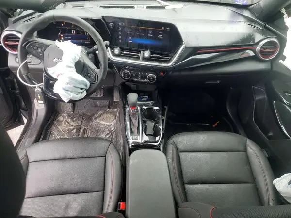KL77LJEP2SC179688 2025 CHEVROLET TRAX - Image 8