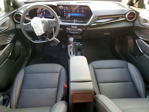 KL77LJEP2SC223348 2025 CHEVROLET TRAX - Image 8