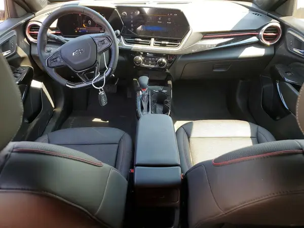KL77LJEP2TC074523 2026 CHEVROLET TRAX - Image 8