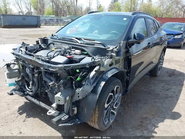 KL77LJEP3SC004754 2025 CHEVROLET TRAX - Image 2