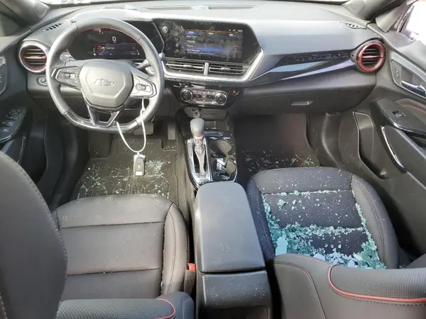 KL77LJEP3SC013874 2025 CHEVROLET TRAX - Image 8