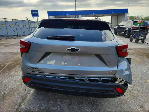 2025 CHEVROLET TRAX auction photo 6