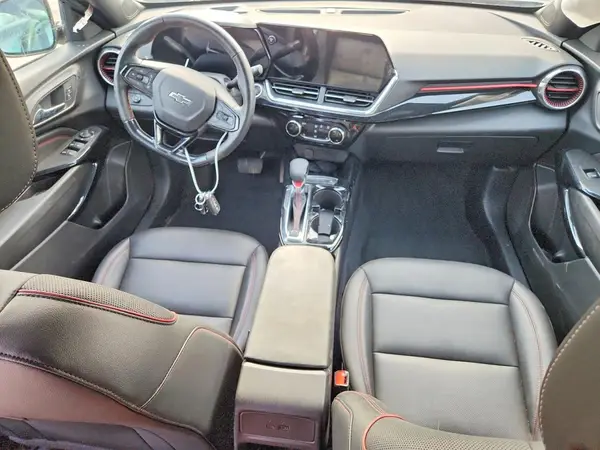 KL77LJEP3SC020596 2025 CHEVROLET TRAX - Image 8