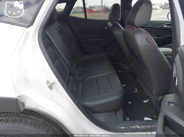 KL77LJEP3SC045868 2025 CHEVROLET TRAX - Image 8