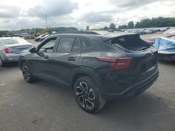 KL77LJEP3SC057342 2025 CHEVROLET TRAX - Image 2