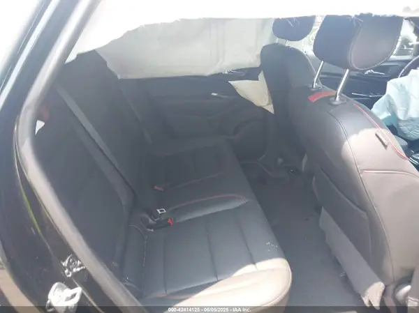 KL77LJEP3SC075100 2025 CHEVROLET TRAX - Image 8