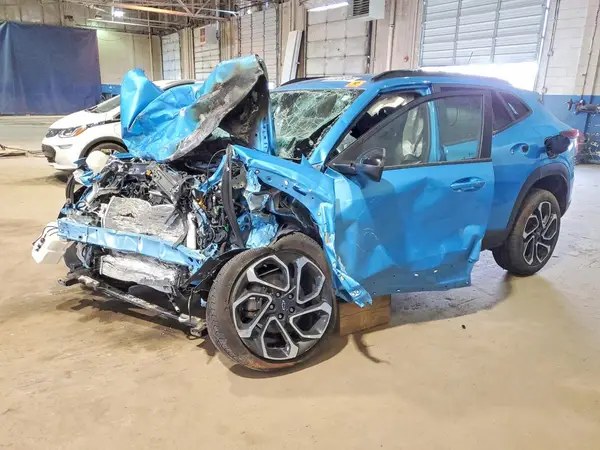 KL77LJEP3SC157862 2025 CHEVROLET TRAX - Image 1