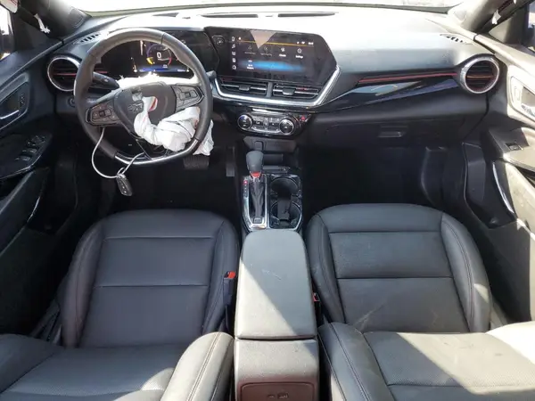 KL77LJEP3SC176430 2025 CHEVROLET TRAX - Image 8