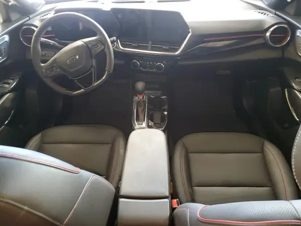 KL77LJEP3SC196743 2025 CHEVROLET TRAX - Image 8