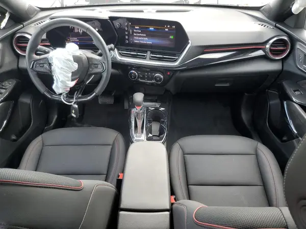 KL77LJEP3SC224699 2025 CHEVROLET TRAX - Image 8