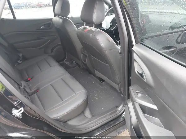 KL77LJEP3SC244774 2025 CHEVROLET TRAX - Image 8