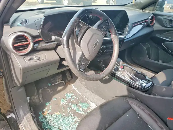KL77LJEP3SC246296 2025 CHEVROLET TRAX - Image 8