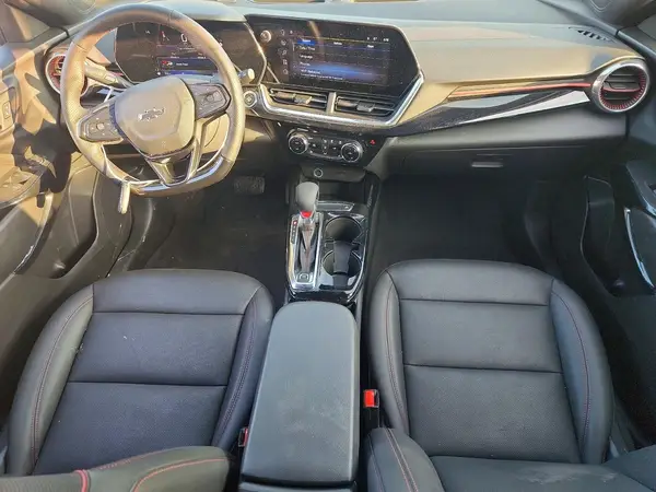 KL77LJEP3SC263776 2025 CHEVROLET TRAX - Image 8
