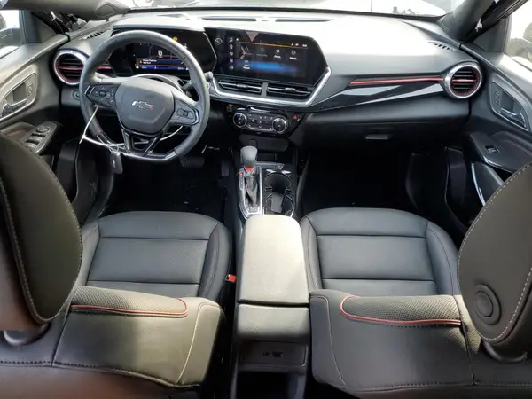 KL77LJEP3SC264622 2025 CHEVROLET TRAX - Image 8