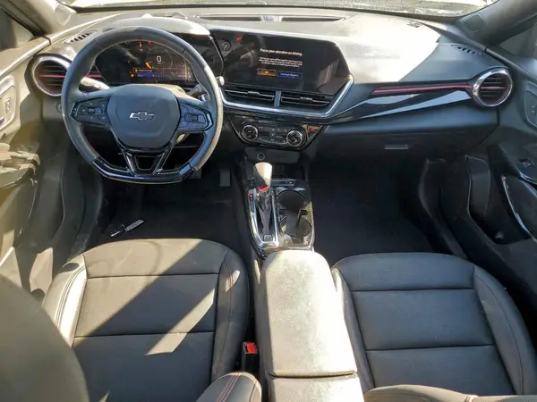 KL77LJEP3SC284868 2025 CHEVROLET TRAX - Image 8