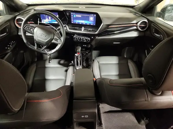 KL77LJEP3SC292632 2025 CHEVROLET TRAX - Image 8