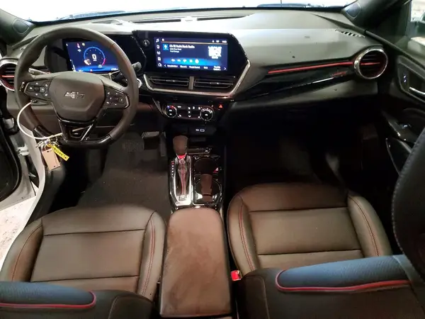 KL77LJEP3SC310935 2025 CHEVROLET TRAX - Image 8