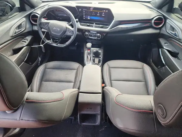 KL77LJEP3SC328769 2025 CHEVROLET TRAX - Image 8