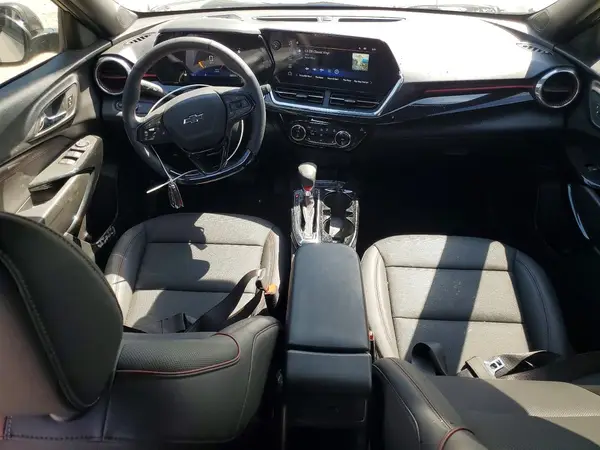 KL77LJEP3TC109117 2026 CHEVROLET TRAX - Image 8