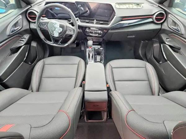 KL77LJEP3TC119243 2026 CHEVROLET TRAX - Image 8