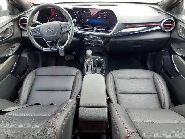 KL77LJEP4SC005945 2025 CHEVROLET TRAX - Image 8
