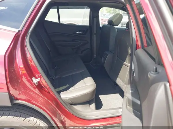 KL77LJEP4SC081875 2025 CHEVROLET TRAX - Image 8