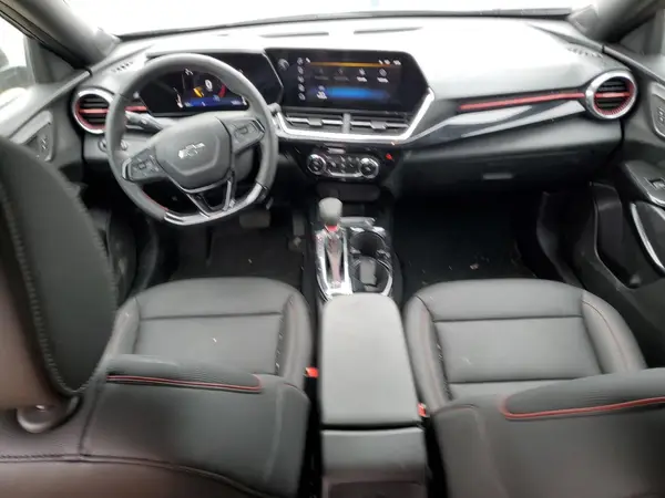 KL77LJEP4SC137152 2025 CHEVROLET TRAX - Image 8