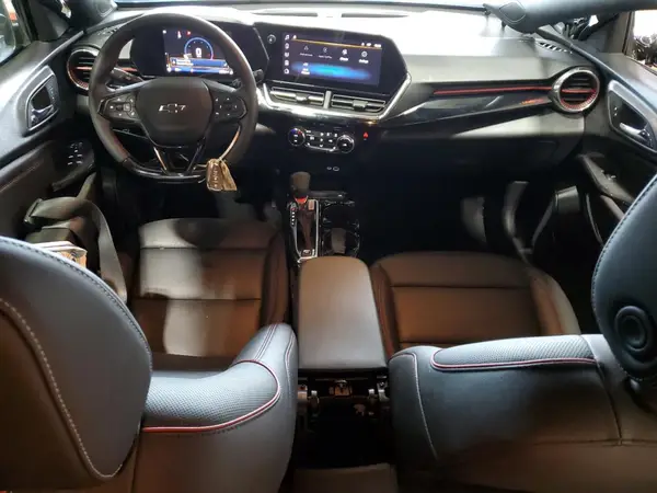 KL77LJEP4SC145235 2025 CHEVROLET TRAX - Image 8
