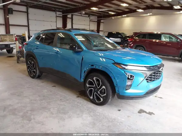 KL77LJEP4SC150354 2025 CHEVROLET TRAX - Image 1