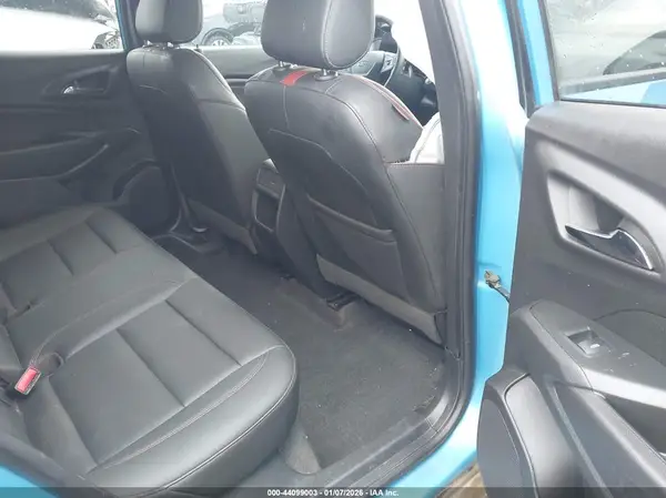 KL77LJEP4SC205773 2025 CHEVROLET TRAX - Image 8