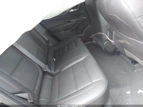KL77LJEP4SC210973 2025 CHEVROLET TRAX - Image 8