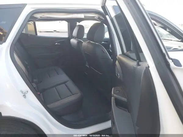 KL77LJEP4SC323127 2025 CHEVROLET TRAX - Image 8