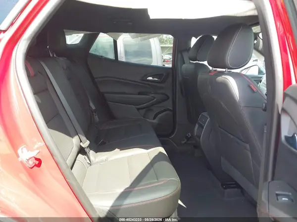 KL77LJEP4TC074782 2026 CHEVROLET TRAX - Image 8