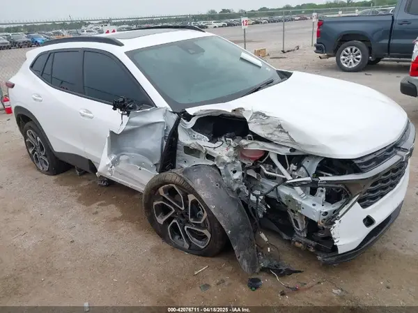 KL77LJEP5SC036783 2025 CHEVROLET TRAX - Image 1