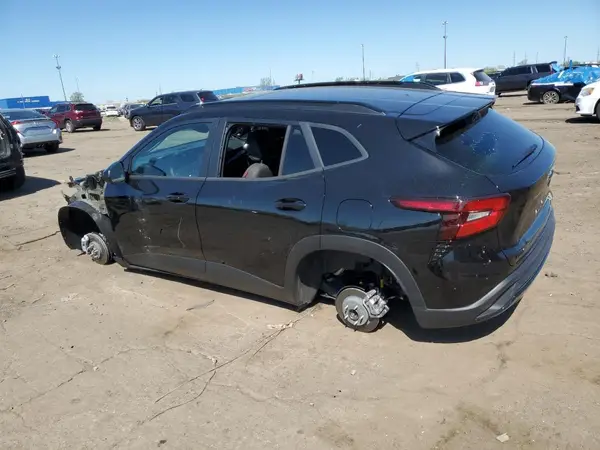 KL77LJEP5SC090827 2025 CHEVROLET TRAX - Image 2