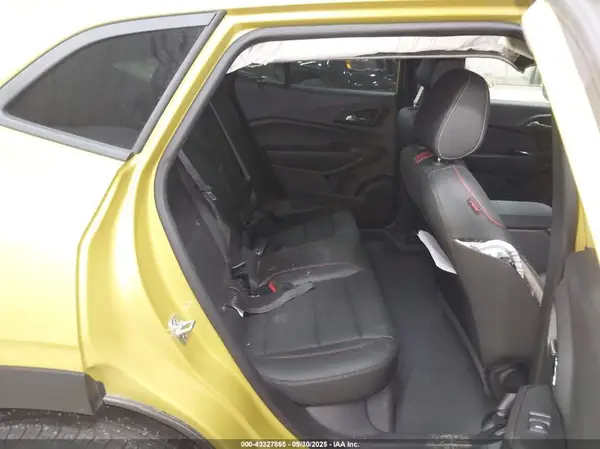 KL77LJEP5SC099785 2025 CHEVROLET TRAX - Image 8