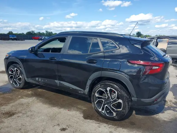 KL77LJEP5SC149326 2025 CHEVROLET TRAX - Image 2