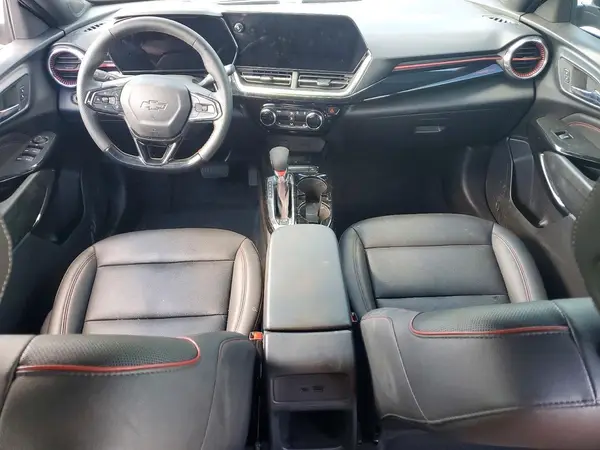 KL77LJEP5SC149326 2025 CHEVROLET TRAX - Image 8