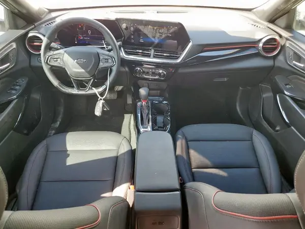 KL77LJEP5SC154557 2025 CHEVROLET TRAX - Image 8