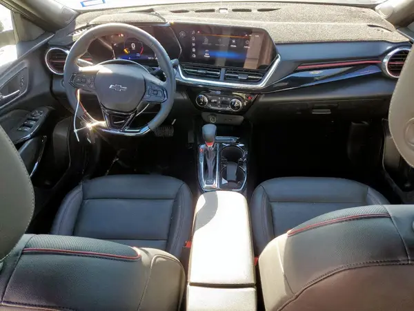 KL77LJEP5SC182990 2025 CHEVROLET TRAX - Image 8