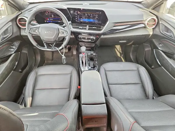 KL77LJEP5SC205006 2025 CHEVROLET TRAX - Image 8