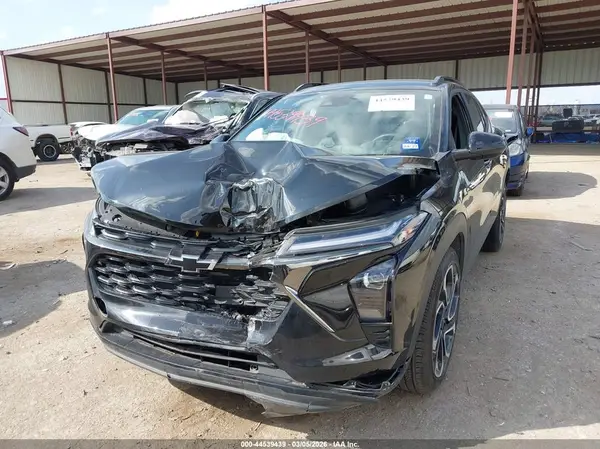 KL77LJEP5SC242377 2025 CHEVROLET TRAX - Image 2