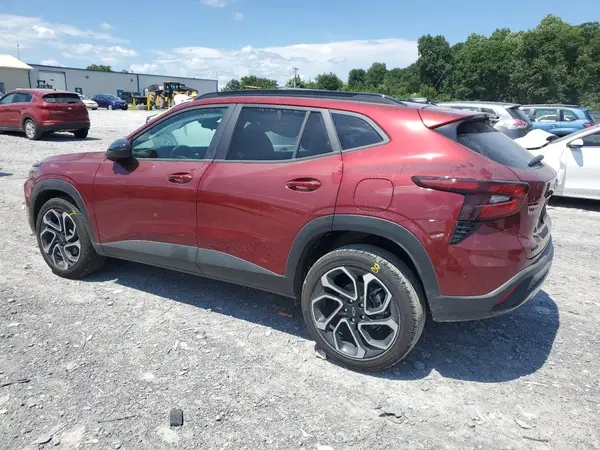 KL77LJEP5SC253332 2025 CHEVROLET TRAX - Image 2