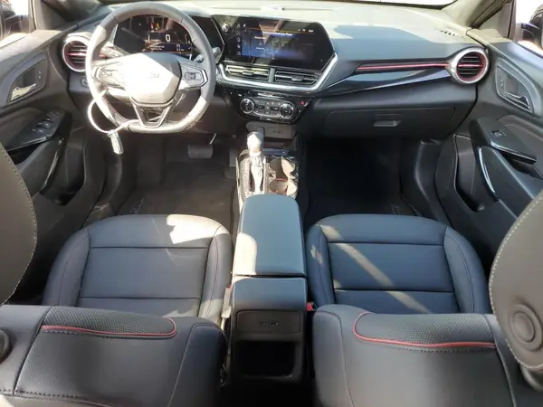 KL77LJEP5SC267182 2025 CHEVROLET TRAX - Image 8