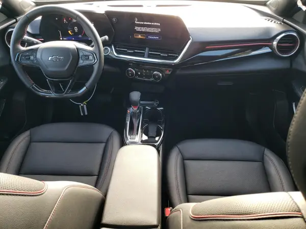 KL77LJEP5SC333570 2025 CHEVROLET TRAX - Image 8